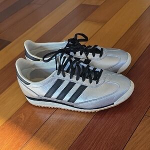 Adidas Women's Silver Sneakers with Black Stripes